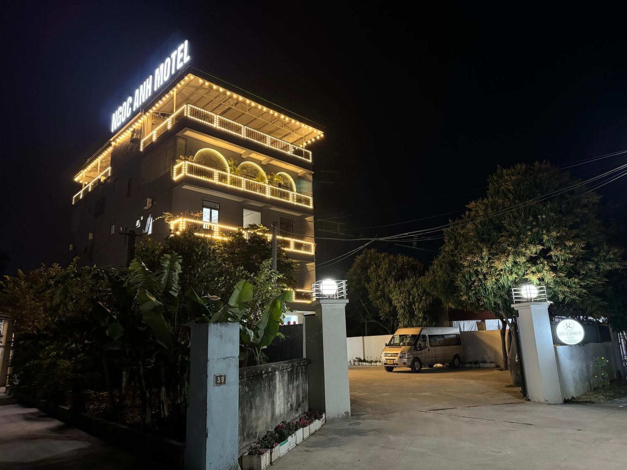 Hotel Nha Nghi Ngoc Anh à Nghia Lo Extérieur photo